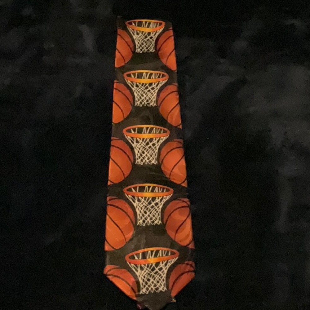 Steve Harris Necktie. Style: Basketball Color: Black & Orange. Sz: 52”